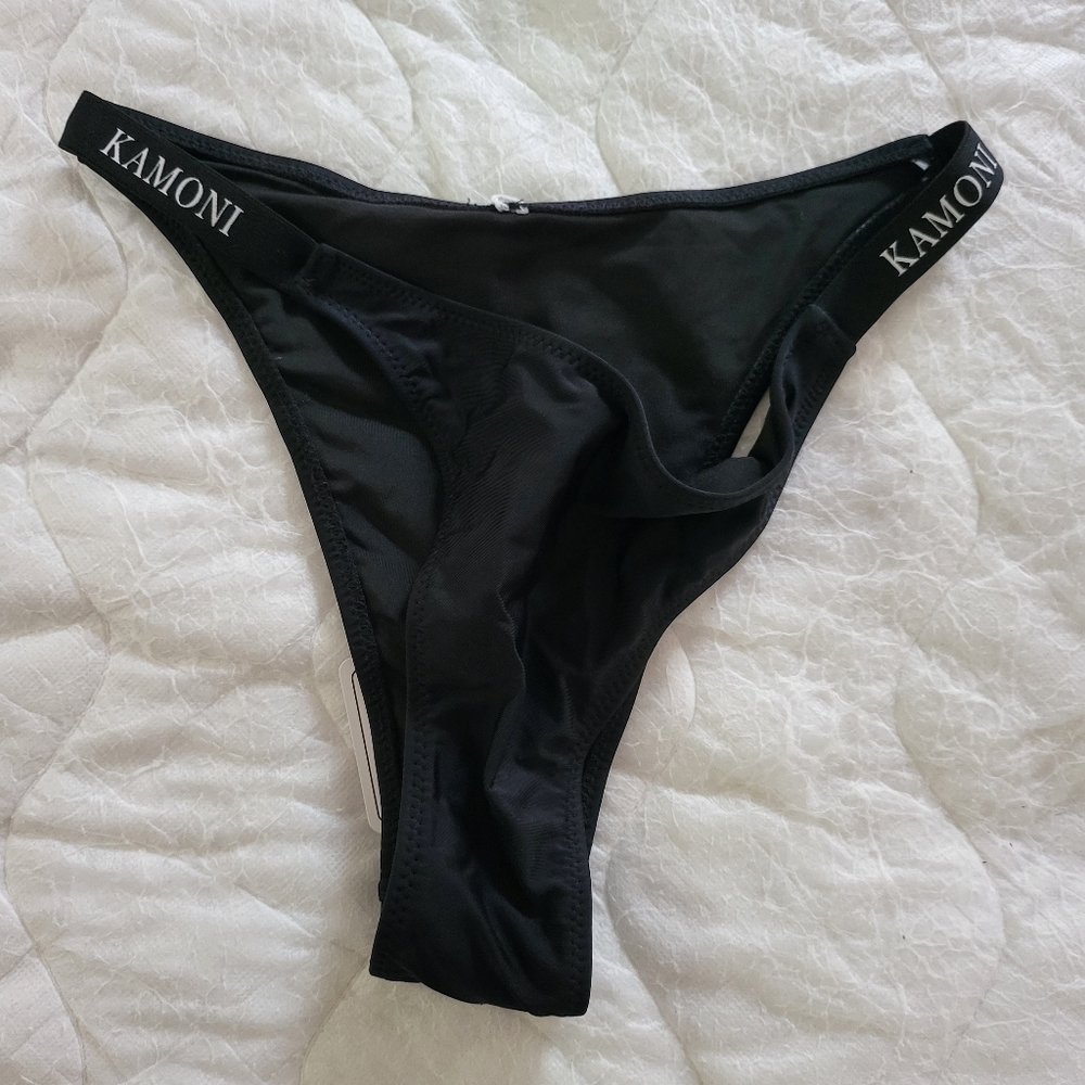 Kamoni black bikini bottom NWT